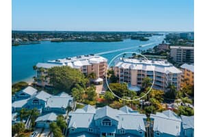 1260 Dolphin Bay Way, Siesta Key, FL 34242, Sold 04/05/22