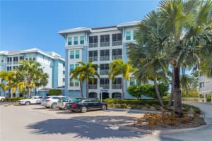 391 Aruba Cir, Bradenton, FL 34209, Sold 05/19/22