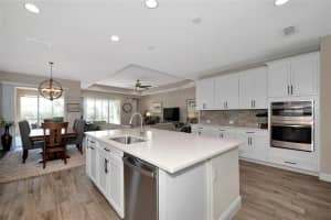 4901 Antrim Dr, Sarasota, FL 34240, Sold 04/04/22