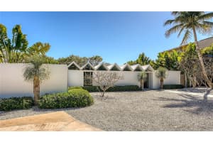 1332 Westway Dr, Sarasota, FL 34236, Sold 03/08/22