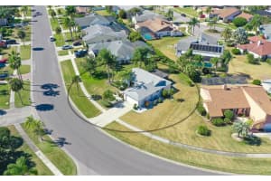 3832 Kingston Blvd, Sarasota, FL 34238, Sold 03/21/22