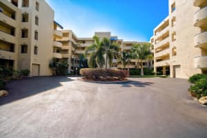 835 S Osprey Ave, Sarasota, FL 34236, Sold 03/18/22