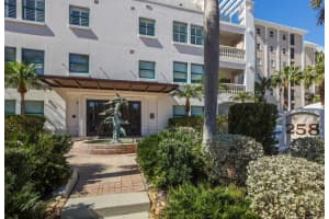 258 Golden Gate Point, Sarasota, FL 34236, Sold 04/01/22