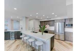 1111 Gulfstream Ave, Sarasota, FL 34236, Sold 03/17/22