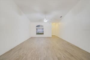 7515 42nd Ct E, Sarasota, FL 34243, Sold 03/14/22