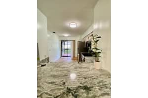 4333 Trails Dr, Sarasota, FL 34232, Sold 03/08/22