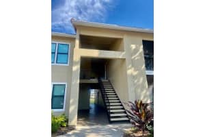 4037 Crockers Lake Blvd, Sarasota, FL 34238, Sold 03/28/22