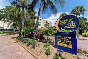 1500 Cove II Pl, Siesta Key, FL 34242, Sold 03/10/22