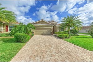 2937 Oriole Dr, Sarasota, FL 34243, Sold 04/20/22