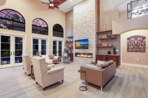 1727 Bahia Vista St, Sarasota, FL 34239, Sold 05/06/22