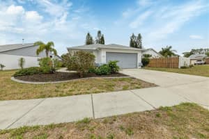 4228 Placid Dr, Sarasota, FL 34243, Sold 04/14/22