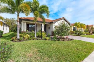 10027 Marbella Dr, Bradenton, FL 34211, Sold 04/01/22