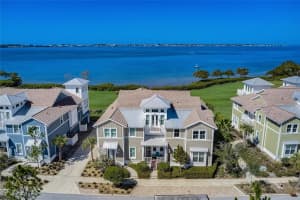 310 Compass Point Dr, Bradenton, FL 34209, Sold 07/07/22