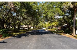 4720 Oak Forest Dr W, Sarasota, FL 34231, Sold 04/27/22