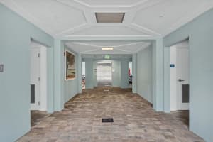 396 Aruba Cir, Bradenton, FL 34209, Sold 05/27/22