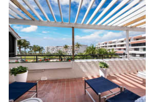 1445 Gulf of Mexico Dr, Longboat Key, FL 34228, Sold 03/25/22