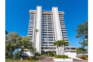 770 S Palm Ave, Sarasota, FL 34236, Sold 03/31/22