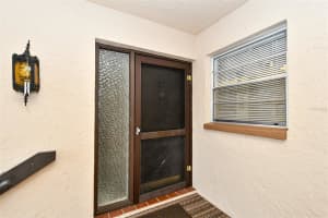 2500 Clubhouse Cir, Sarasota, FL 34232, Sold 05/26/22