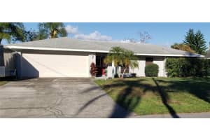 1922 Rolling Green Cir, Sarasota, FL 34240, Sold 04/15/22