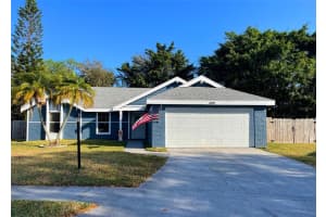 3511 65th Ave Cir E, Sarasota, FL 34243, Sold 06/06/22
