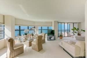 988 Blvd of the Arts, Sarasota, FL 34236, Sold 04/11/22