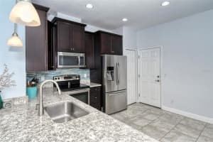 288 Crew Ct, Sarasota, FL 34243, Sold 04/19/22
