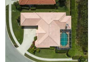 4422 McIntosh Lake Ave, Sarasota, FL 34233, Sold 04/20/22