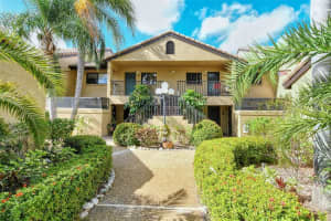 5578 Ashton Lake Dr, Sarasota, FL 34231, Sold 04/06/22