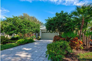 354 MELROSE CT, VENICE, FL 34292 - MLS#MFRA4526296