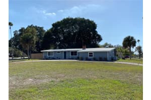 391 Whitfield Ave, Sarasota, FL 34243, Sold 05/02/22