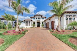 3721 Caledonia Ln, Sarasota, FL 34240, Sold 03/30/22
