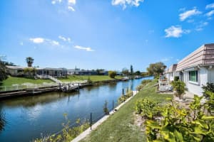 2508 Riverbluff Pkwy, Sarasota, FL 34231, Sold 04/18/22