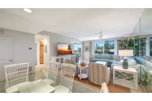 1701 Gulf of Mexico Dr, Longboat Key, FL 34228, Sold 03/11/22