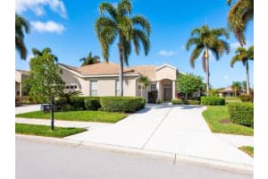 8127 Victoria Falls Cir, Sarasota, FL 34243, Sold 04/07/22