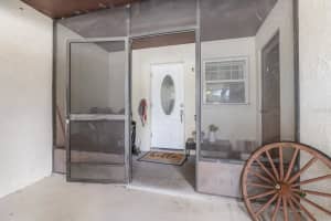 3219 Ramblewood Dr N, Sarasota, FL 34237, Sold 04/11/22