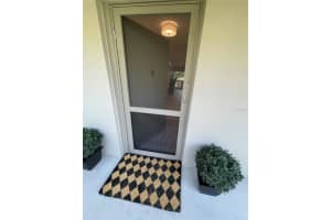 3350 S Osprey Ave, Sarasota, FL 34239, Sold 03/25/22