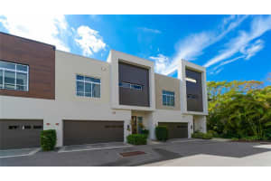 239 Cosmopolitan Ct, Sarasota, FL 34236, Sold 04/29/22