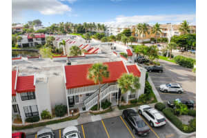 1801 Gulf Dr N, Bradenton Beach, FL 34217, Sold 04/08/22