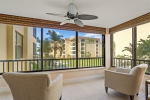 8776 Midnight Pass Rd, Sarasota, FL 34242, Sold 03/28/22
