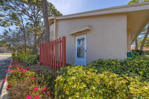 2782 Woodgate Ln, Sarasota, FL 34231, Sold 03/22/22