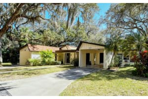 6939 Woodwind Dr, Sarasota, FL 34231, Sold 03/31/22