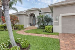 1213 92nd St NW, Bradenton, FL 34209, Sold 04/27/22