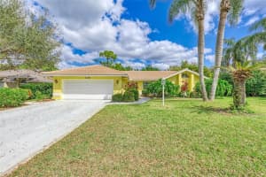 1128 Hoover St, Nokomis, FL 34275, Sold 05/03/22