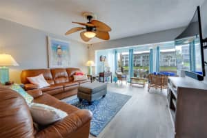 4390 Exeter Dr, Longboat Key, FL 34228, Sold 06/03/22