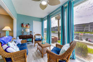 4390 Exeter Dr, Longboat Key, FL 34228, Sold 06/03/22