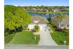 5053 47th St W, Bradenton, FL 34210, Sold 04/01/22