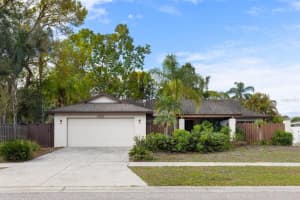 3805 Gatewood Dr, Sarasota, FL 34232, Sold 04/14/22