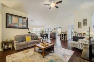 8914 52nd Ave E, Palmetto, FL 34221, Sold 04/25/22