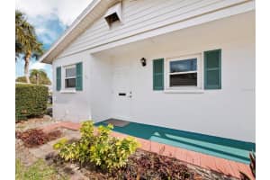 6111 Coral Way, Bradenton, FL 34207, Sold 04/18/22