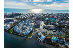 1311 Dockside Pl, Siesta Key, FL 34242, Sold 05/02/22